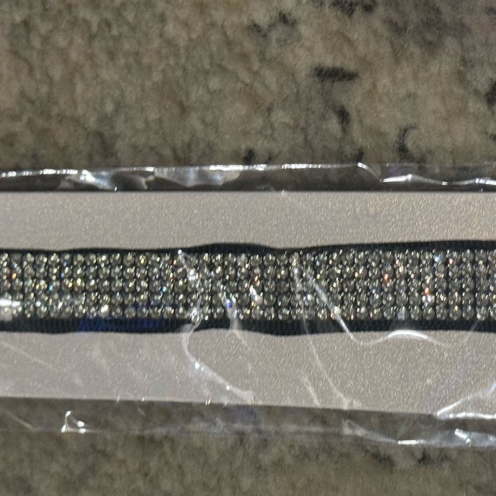 Princess Accessory Headband - Picture 2 of 4